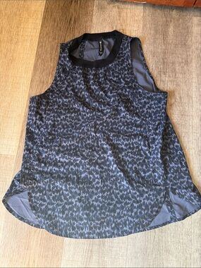Athleta Navy and Black Printed Sleeveless Tank